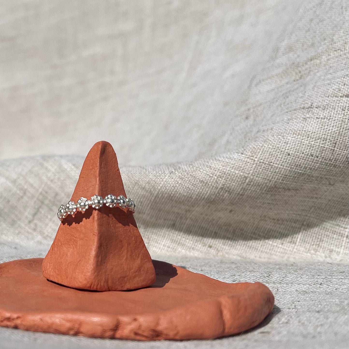 Daisy stacking ring
